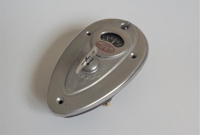 Stacyjka z amperomierzem 8A (+), oryginalna, po renowacji, Jawa, CZ