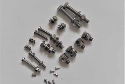 Komplet śrub PAV, stal nierdzewna