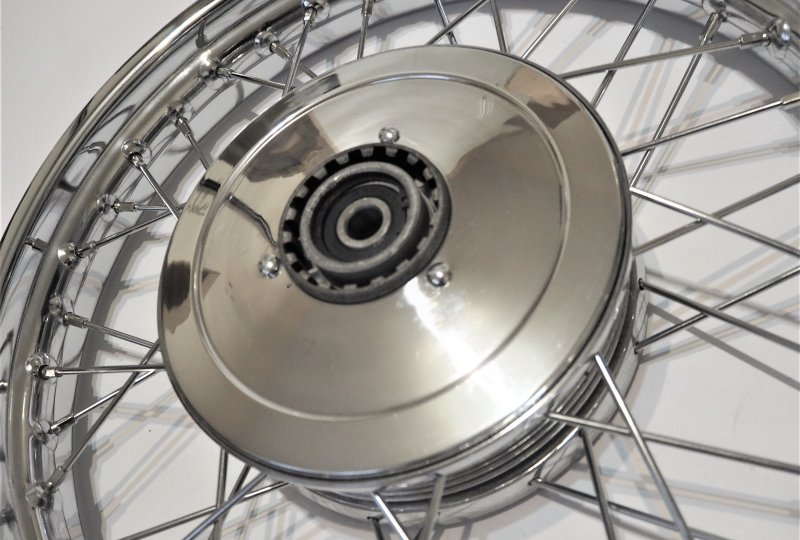 Koło tylne, Jawa 250/350 Kyvacka-photo4