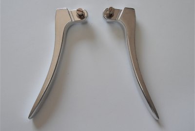 Klamki kierownicy, alumniowe, nieporelowane, Jawa, CZ