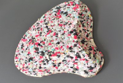 Pianka siedzenia tylnego, Jawa Perak