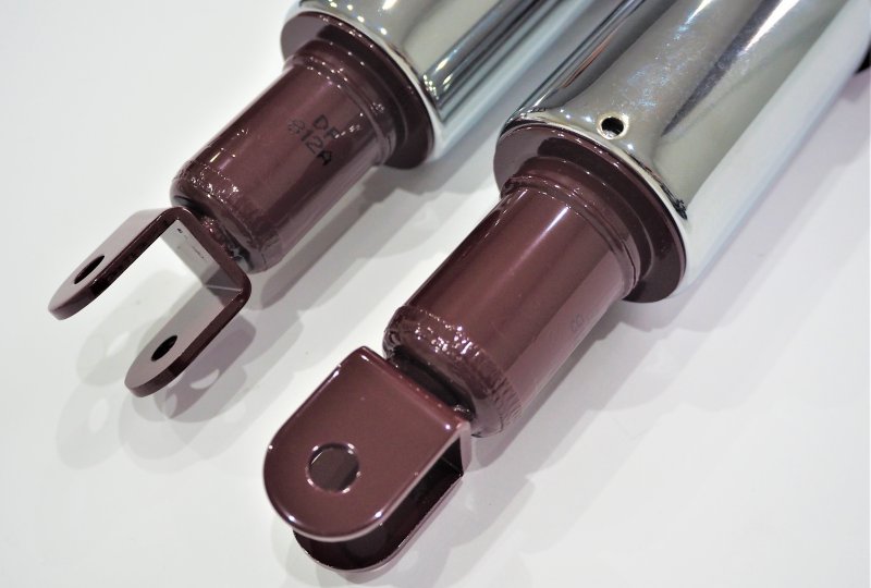 Tylne amortyzatory, czerwone, uniwersalne, Jawa, CZ 1956---photo1