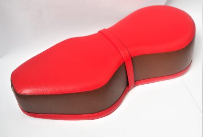 Siedzenie, półskóra, czerwono-brazowe, Jawa, CZ