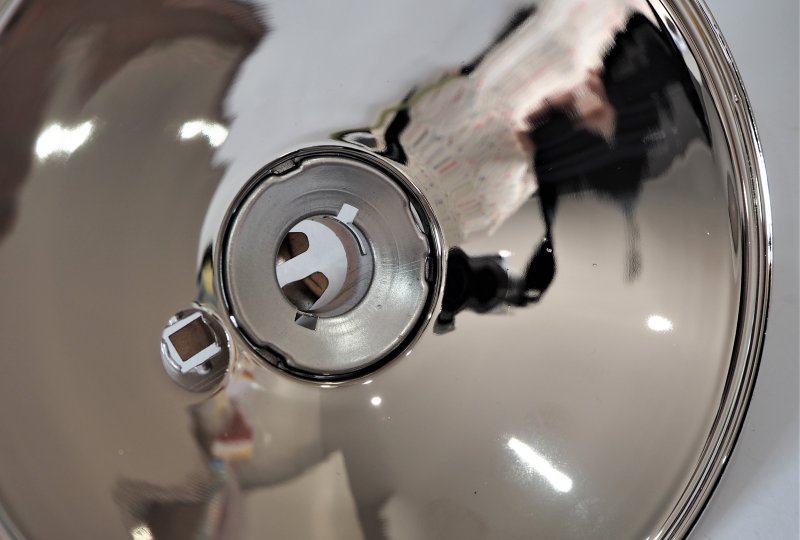 Odblask przedniej lampy z objemką żarówki, CZ 125/150-photo3