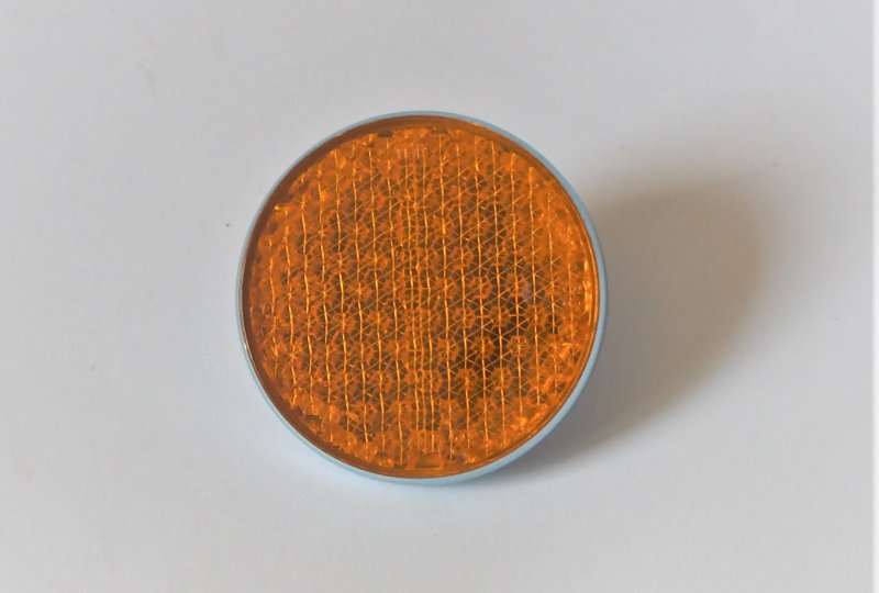 Odblask pomarańczowy, ocynkowana ramka, ze śrubką, 57 mm, plastik, Jawa, CZ-photo3