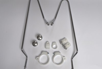 Komplet uchwytów przedniej szyby, proste, Jawa Kyvacka