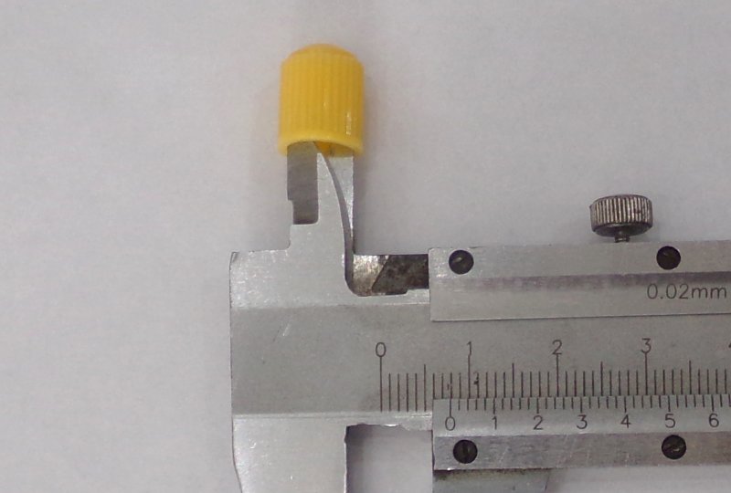 Nakrętka wentylka, plastik, żółta, Jawa, CZ-photo4