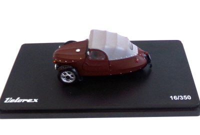 Model VELOREX 350 (kolory brązowy/szary/czarny)
