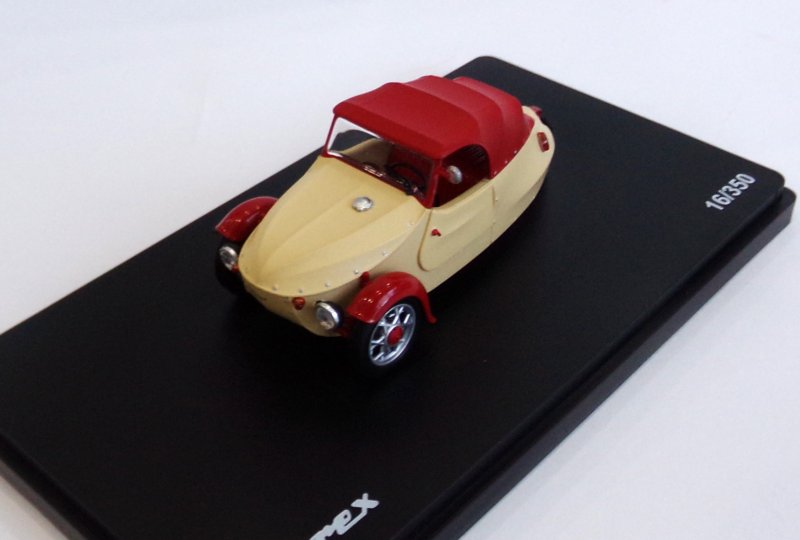 Model VELOREX 350 (kolory piaskowy/czerwony)-photo2