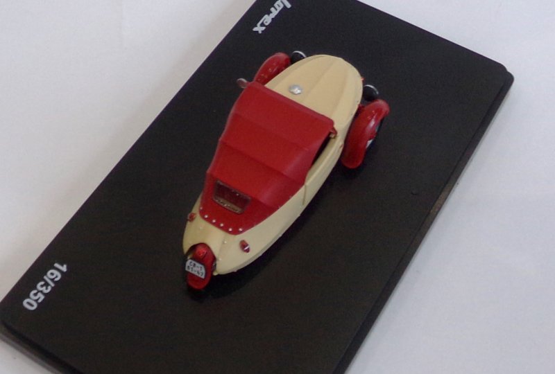 Model VELOREX 350 (kolory piaskowy/czerwony)-photo4